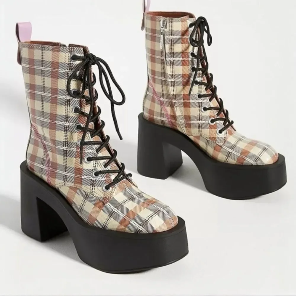 Larroude Plaid Patent Leather Chunky Heel Platform Combat Boot Size 8‎